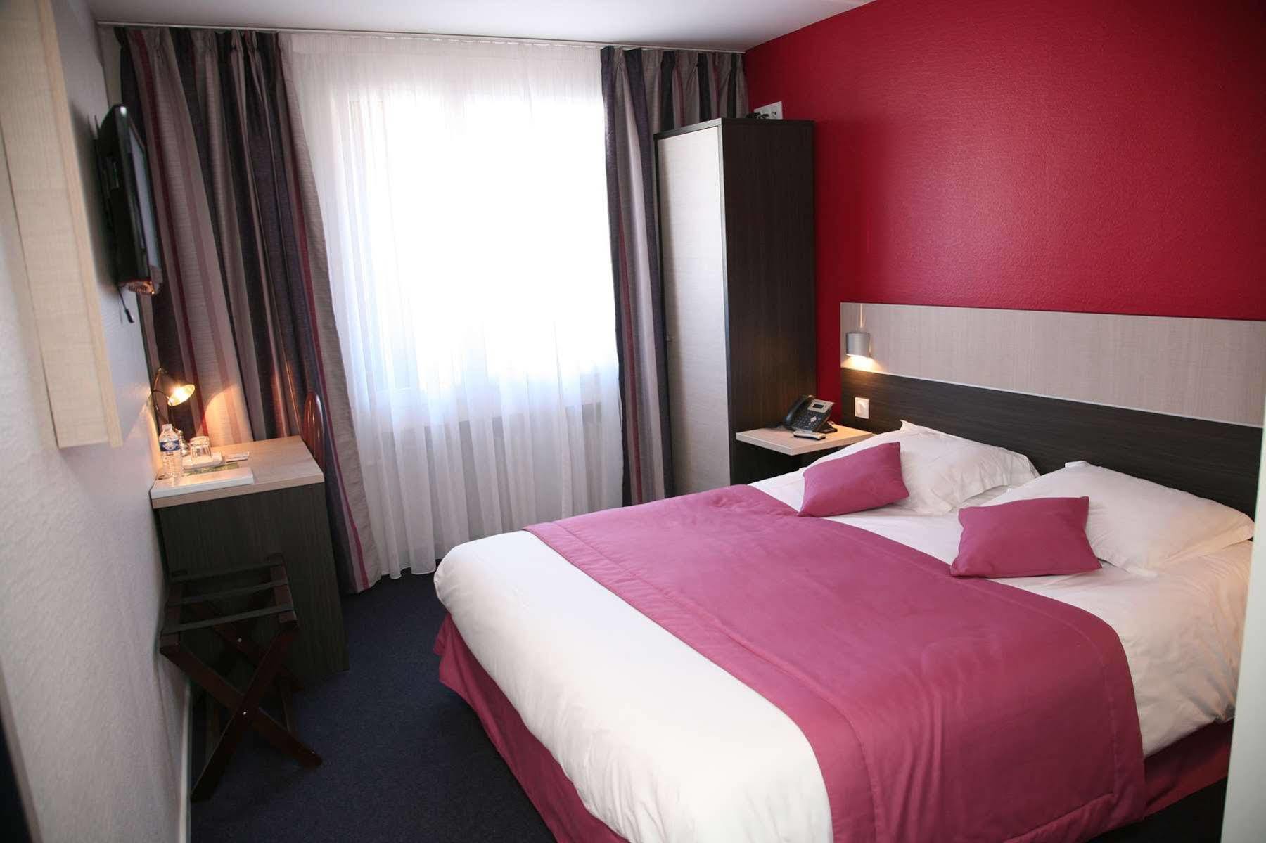 Logis Hotel- Restaurant La Renaissance Baccarat Kültér fotó